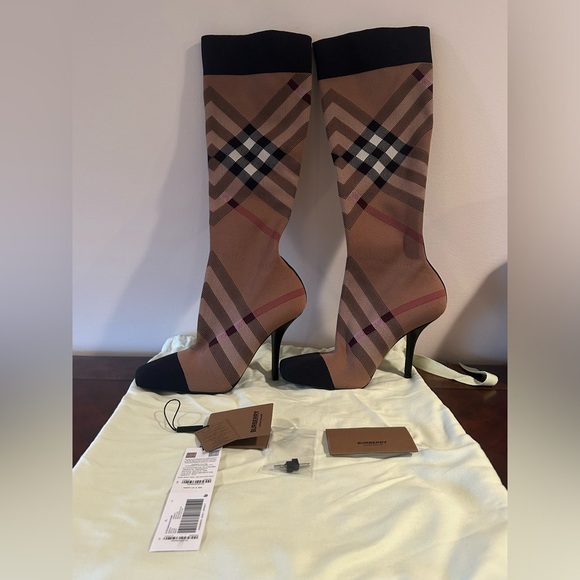 Burberry Beige check stretch knit sock boots - Picture 3 of 6
